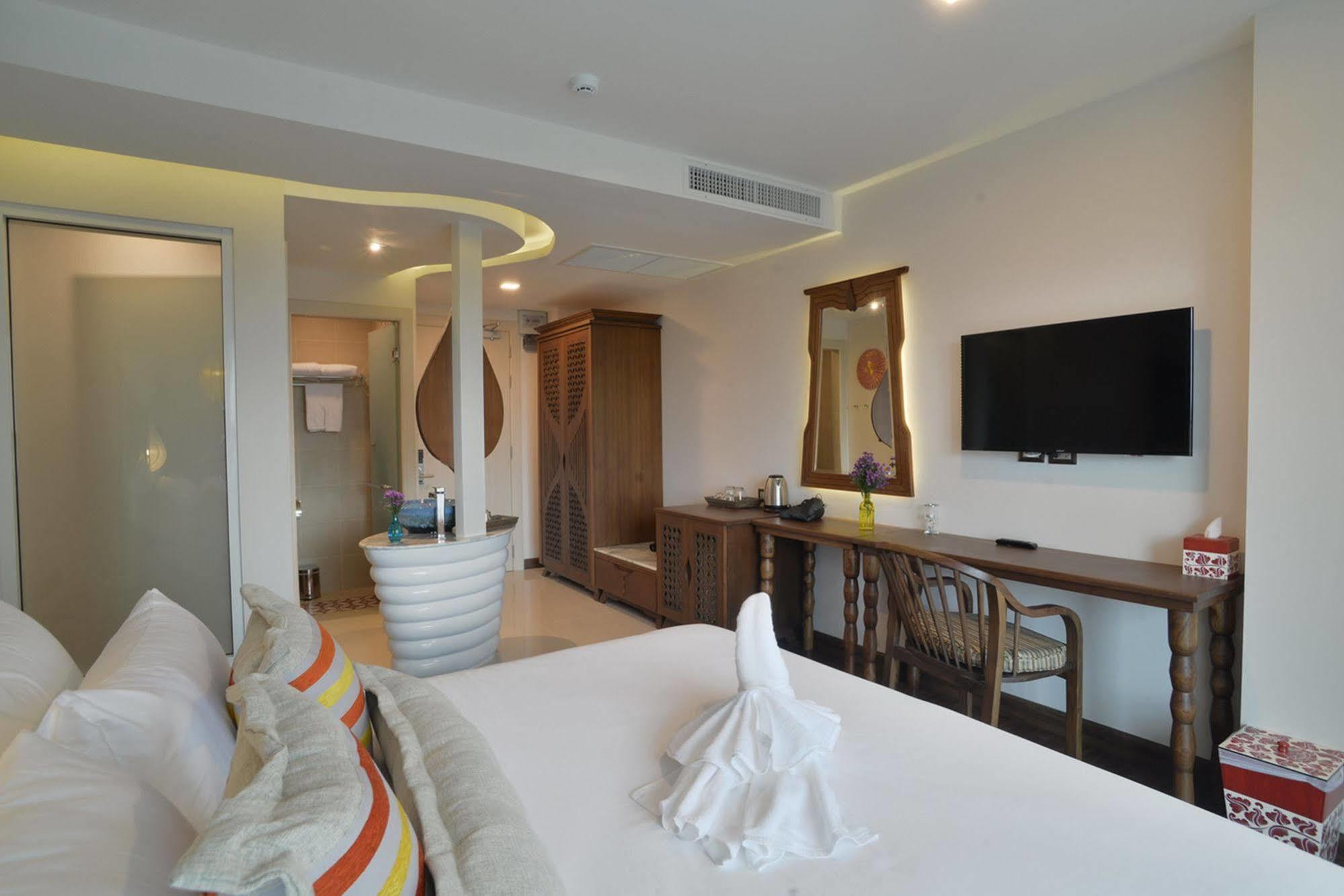 Baisirimaya Hotel Чиангмай Екстериор снимка