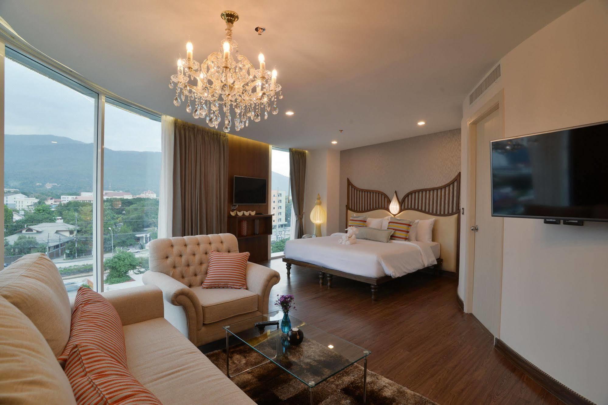 Baisirimaya Hotel Чиангмай Екстериор снимка